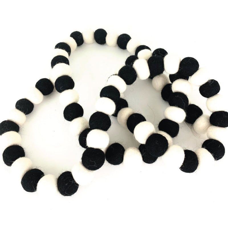 Black & White Felt Ball Garland